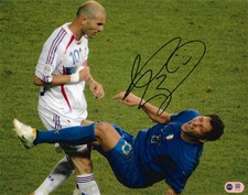 MARCO MATERAZZI SIGNED ITALY WORLD CUP ZIDANE 14x11 PHOTO (ACG CERT AG17422)