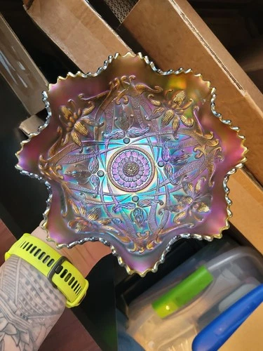 Pretty Green Northwood Carnival Glass Wishbone Bowl w Purple Highlights