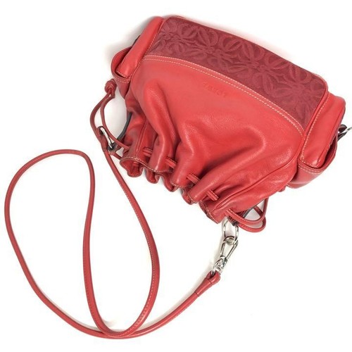 Bolso de Hombro LOEWE Gamuza Rojo Cuero Anagrama Usado - Imagen 5 de 10