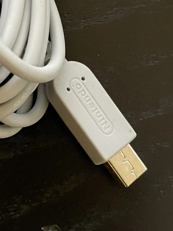 ORIGINAL NINTENDO 3DSXL NDSi DSi XL 3DS 3DS XL WALL CHARGER/AC ADAPTER BULK PACK - Image 2 of 4