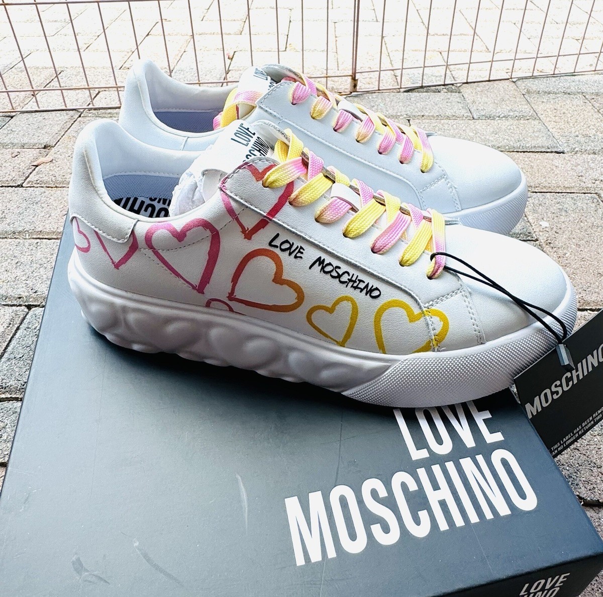 LOVE MOSCHINO スニーカー LOVE MOSCHINO Stretch-knit sneakers | THE OUTNET