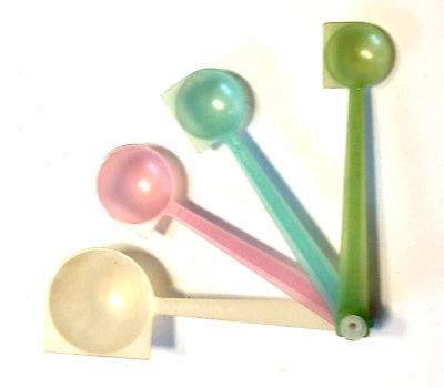 SALE! Vtg Set 50's TUPPERWARE Measuring Spoons Pastel Millionaire Line 'TUPPER'