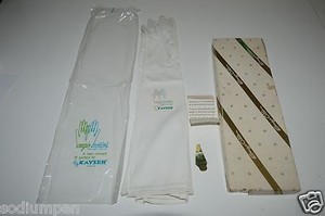 WOW Vintage Mid Century Kayser One Size 18" Elbow Opera Ivory White Gloves USA