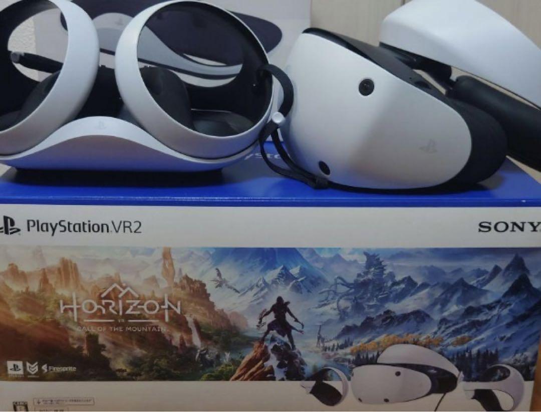 PlayStation VR2 CFIJ-17000 Headset & Sense Controllers PS5 PlayStation VR2 CFIJ-17000 Headset & Sense Controllers PS5