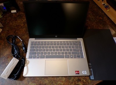 USED 14'' Laptop, Intel Celeron N4120, 4GB RAM, 64GB SSD, Windows 11 Home