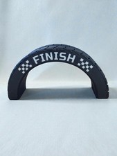    HO Scale Tire Finish Line Arch Slot Car Track Accessory