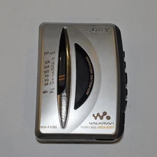 SONY Walkman WM-FX195 Cassette Player & AM/FM Radio *Works* *Cleaned*