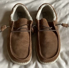 Hey Dude Wally Chestnut Fire Brown Suede Loafers Shoes - Men's Size 7