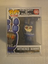 Funko Pop! Games Five Nights at Freddy's - Withered Bonnie #1083 w/Pop Protector