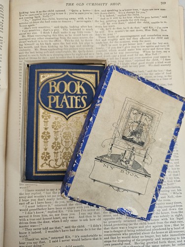 ANTIQUE ANTIOCH BOOKPLATES EPHEMERA OPENED BOX 50 COUNT GUMMED RARE FIND