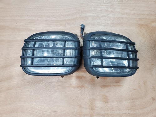 1998-2002 Subaru Forester Driver Passenger Side Right Left Fog Light Set OEM - Picture 3 of 6