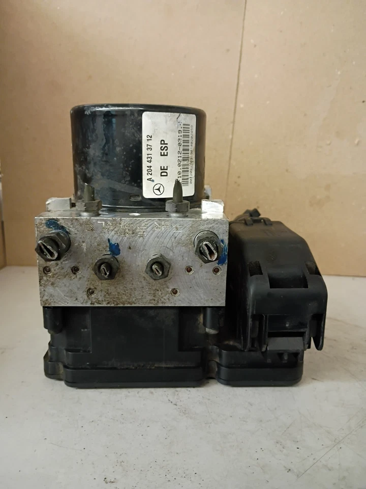 08 - 11 Mercedes-Benz GLK350 C300 ABS Pump Controller Module A 204 431 37 12 OEM - Image 3 of 4