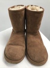 UGG Women's Classic II Boot Chestnut Short Boots Size 4 1017703K