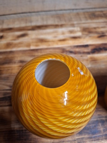Pair of Two MCM Murano Sty Art Glass Honey Amber swirled Bell-shaped Lamp Shade - Picture 6 of 12