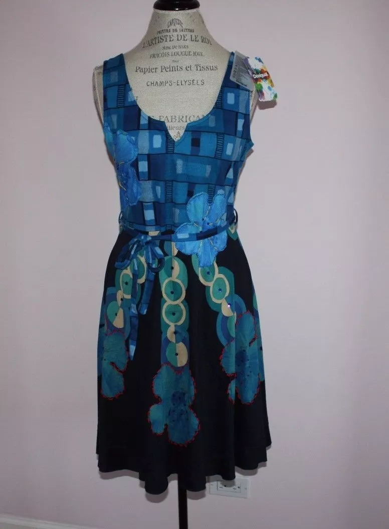 Us medium dress best sale size