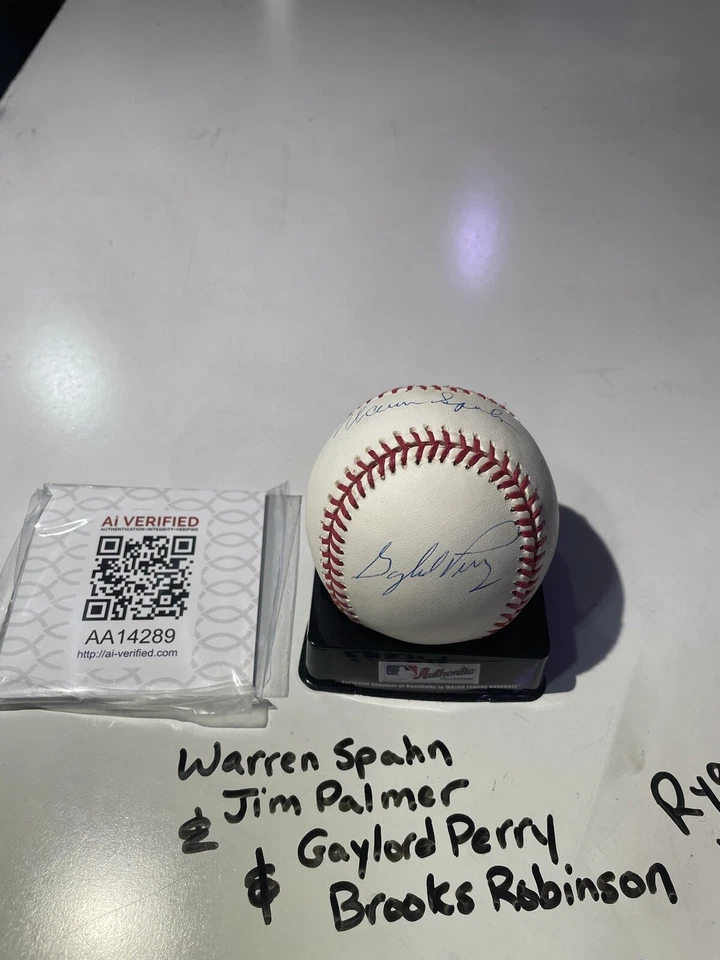 RARE 🔥 W SPAHN, J PALMER, G PERRY, B ROBINSON signed autographed baseball COA - Image 3 of 4