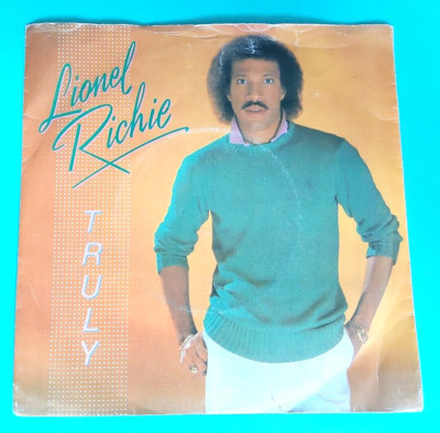 LIONEL RICHIE - TMG 1284 - TRULY / JUST PUT SOME LOVE IN YOUR HEART  1982 (1107)