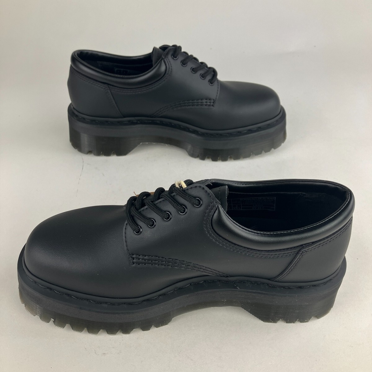 Dr Martens 8053 Quad Mono Black Leather Women display picture 2