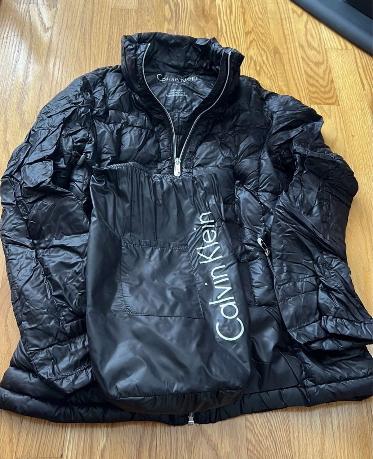 Calvin Klein Women's Black Jacket Packable Lightweight Down Puffer W/Bag Zip
