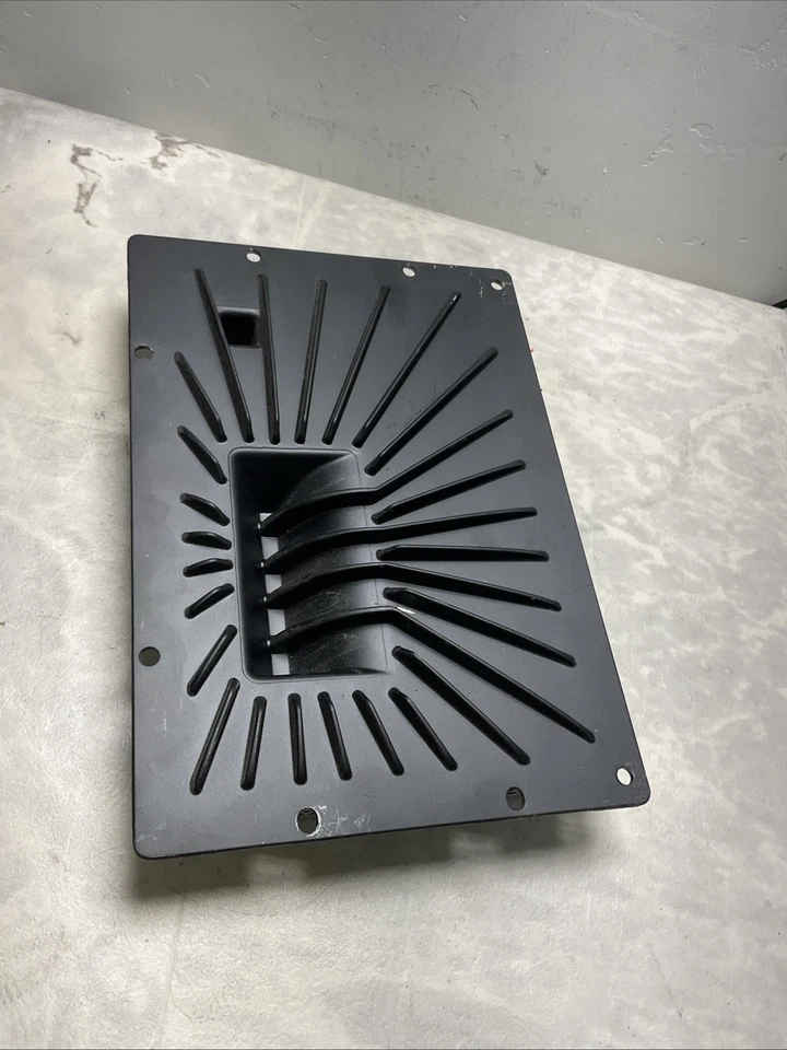 Усилитель звука LAND ROVER RANGE ROVER EVOQUE LR4 от оригинального производителя 2012–2017 годов - Изображение 4 из 4