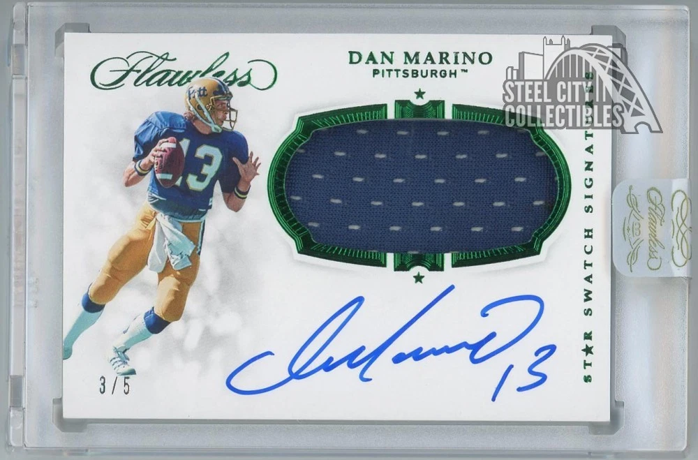 Panini Dan Marino Autographed Football Sports Trading Cards