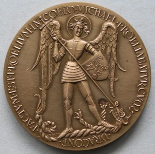 Michael dracone Bronze Medaille Relief Charon Erzengel Mont Saint Michel 1966
