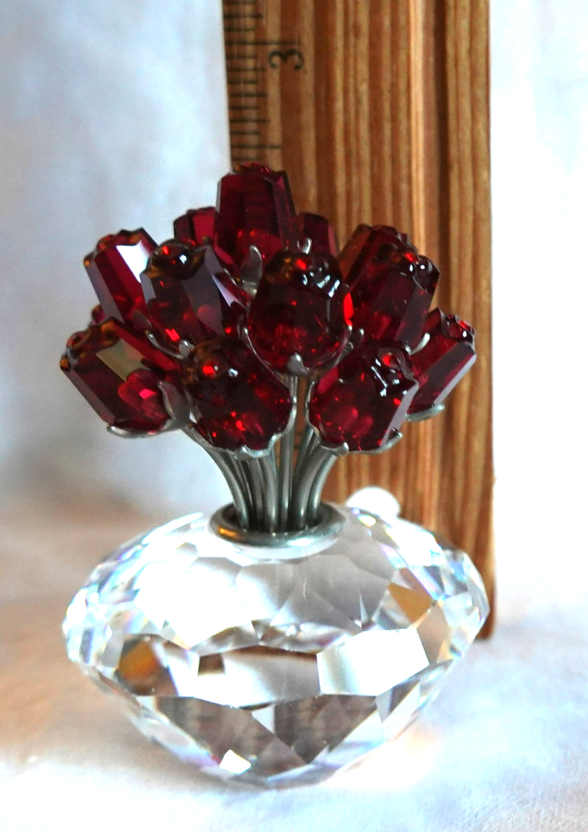 Vase of 15 Beautiful Red Rose Swarovski Crystal Flower Bouquet | eBay