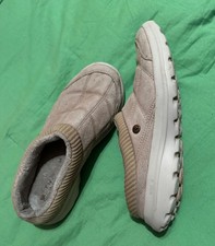 Skechers Hausschuh feste Sohle Größe 38, entspr. 37, sehr robust, waschbar