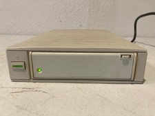 Tandberg Data SLR4 4GB/8GB Ext SLR Data Tape Drive QIC 10138-B01 Desktop KIT