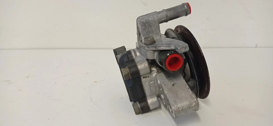 Pompe De Direction pour HYUNDAI COUPE (J2) 1.6 FX Coupe 1999 106017 - Photo 4/4