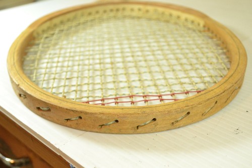 Vintage Tennis Racket Wooden Dunlop The Volley 8 x 10.625 Head 4 7/8 Grip - Picture 4 of 7
