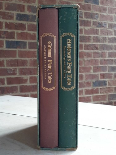 RARE 1945 ANDERSEN'S & GRIMM'S FAIRY TALES 2 Volume BOOK Set GROSSET & DUNLAP  - Picture 1 of 12