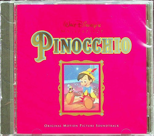 Walt Disney's Masterpiece - "Pinocchio" - Deluxe CAV Laserdisc Ed. - Preowned - Picture 22 of 24