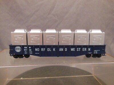 HO SCALE NORFOLK & WESTERN 97750 50' GONDOLA W/CONTAINER LOAD 2/2