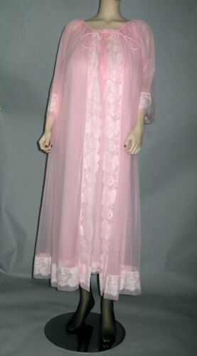 Penneys Gaymode~Pink Chiffon Gown & Robe