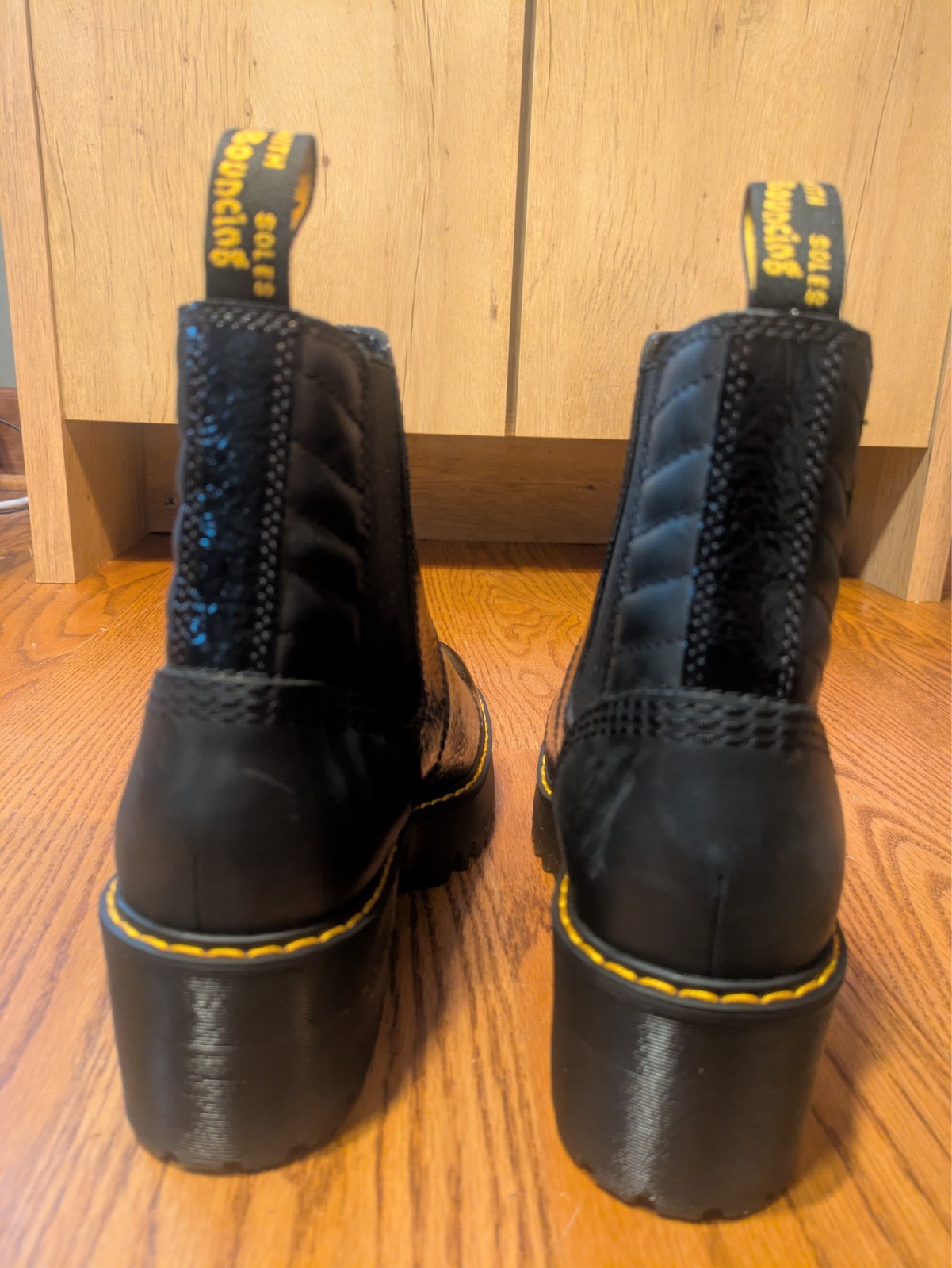 Dr. Doc Martens Patent Leather Black Chelsea Slip On Boots Women's Size 8 thumbnail 3