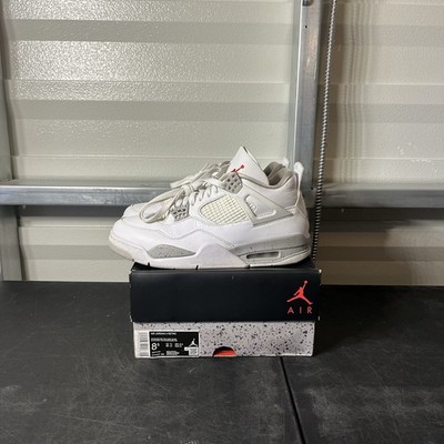 Size 8.5 - Jordan 4 Retro Mid White Oreo
