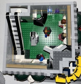 Lego Creator: Grand Emporium (10211) With 2182 Pieces Copy Set *See Description*