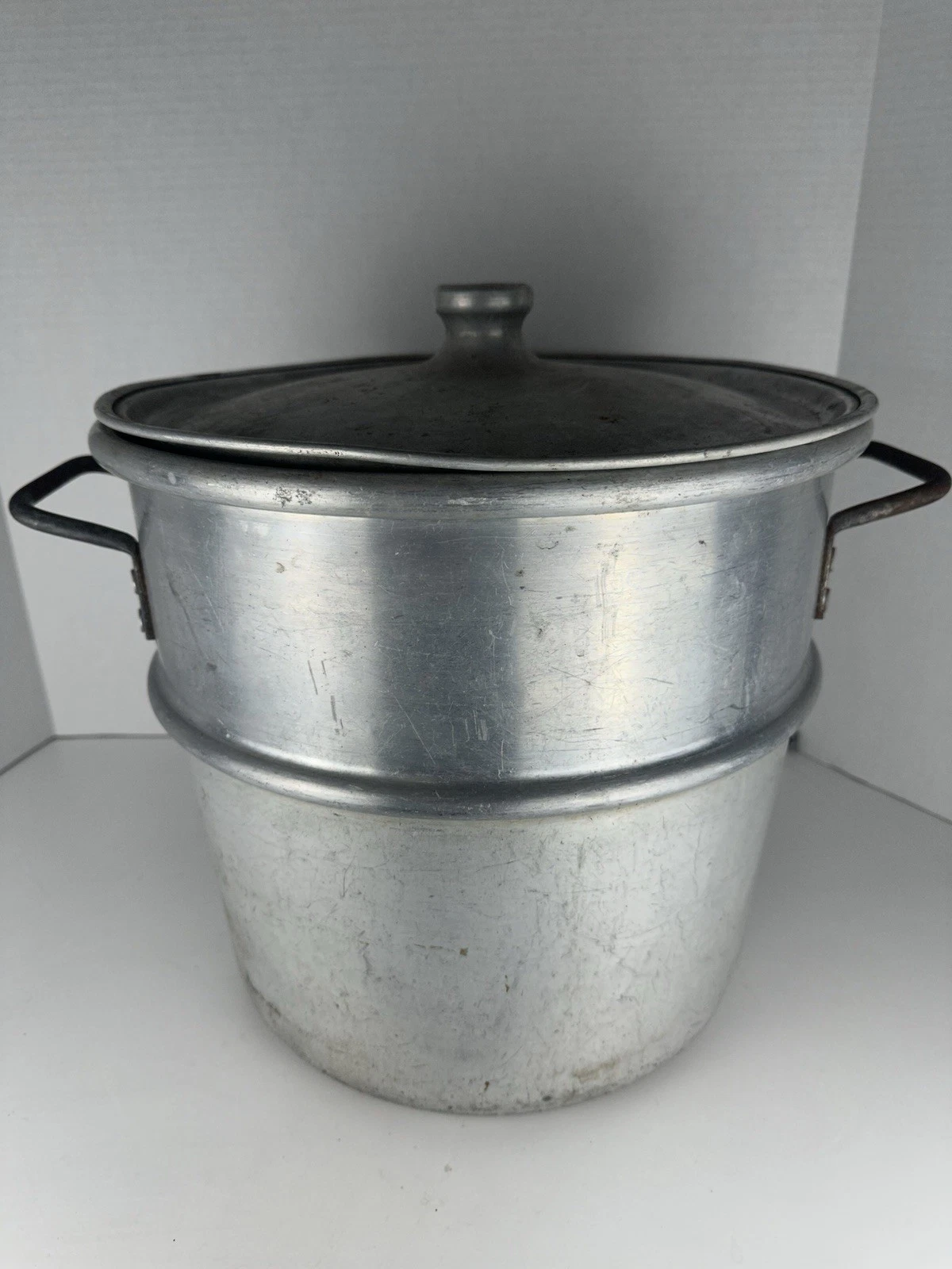 Commercial Aluminum Stockpot With Lid 13" Vintage Kitchen Decor Rustic