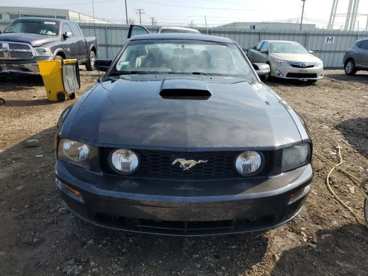 2007-2008 Ford Mustang Engine Fuse Box Assembly OEM - Image 4 of 4