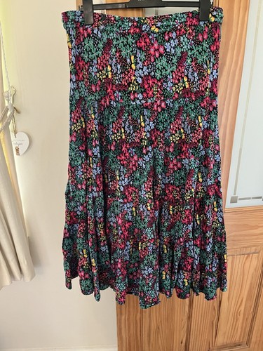 Joe Browns Tiered Floral Crinkle Boho Skirt with Sequins 18 - Picture 5 of 7