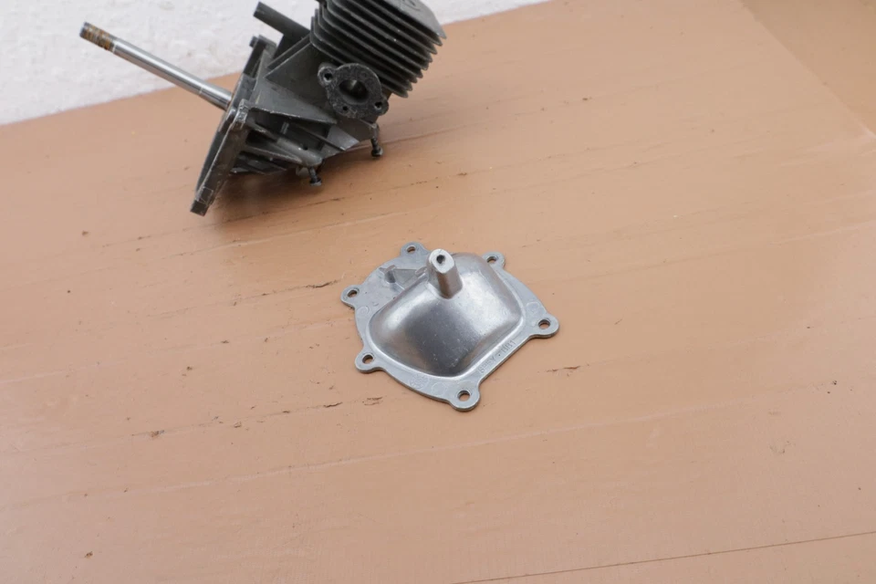 Homelite UT33650B String Trimmer OEM Engine / Crankcase 640211001 - Image 3 of 4