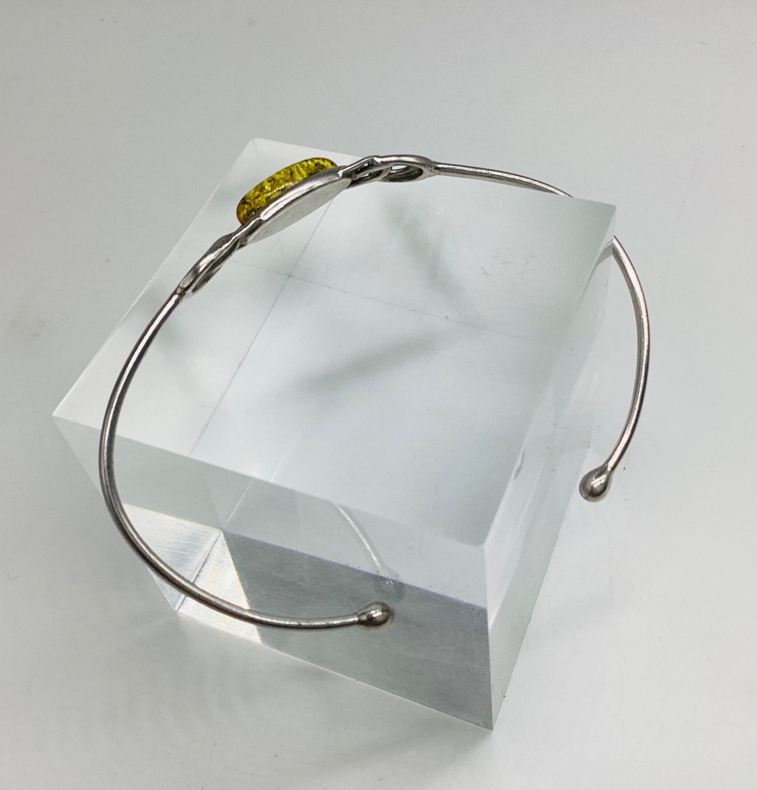 Solid Silver Torque Green Amber Bangle Vintage in… - image 6