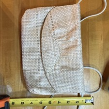 Ivory Woven Shoulder Bag Zip Closure Faux Leather Strap Inner Pockets Classic