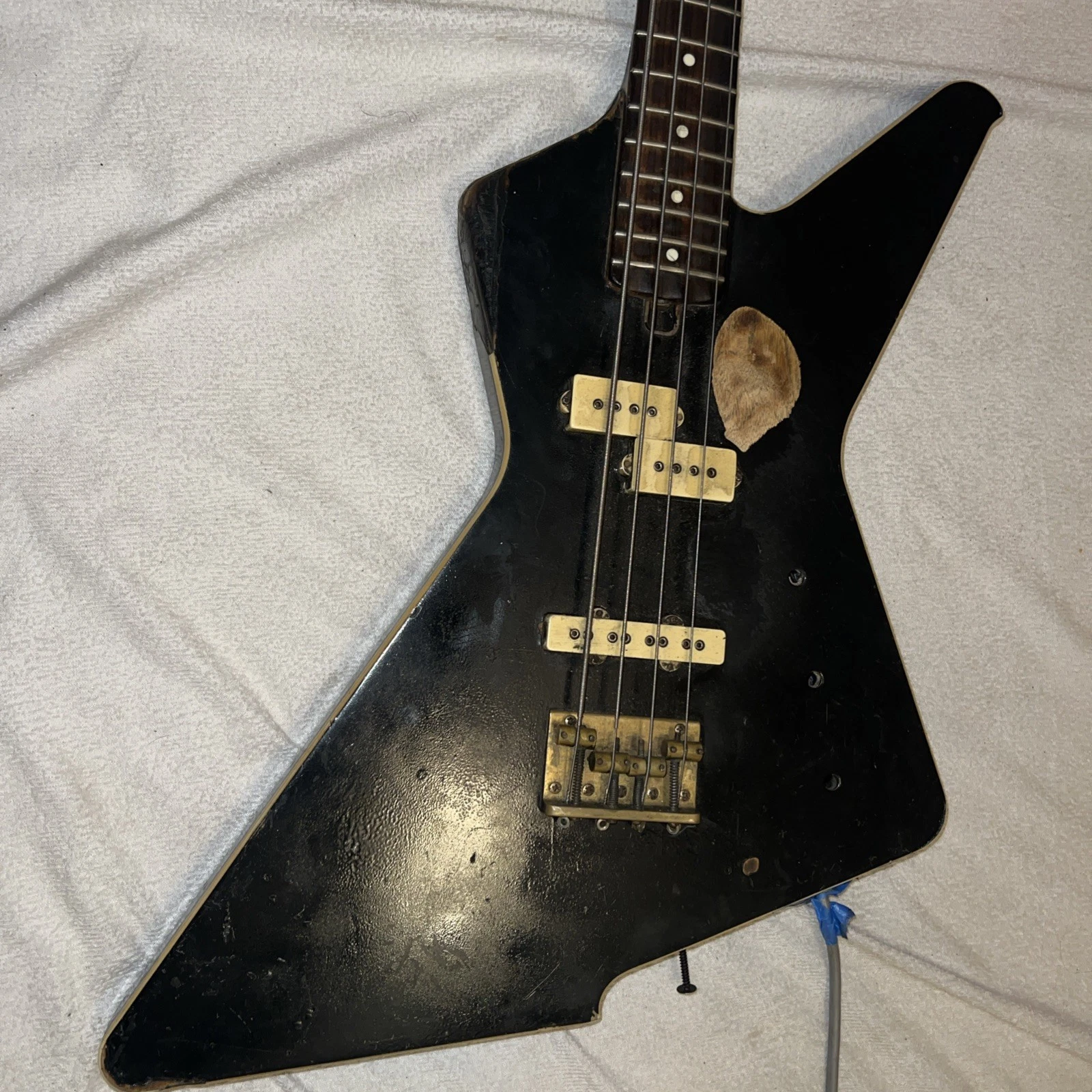 Picture 2 of 11