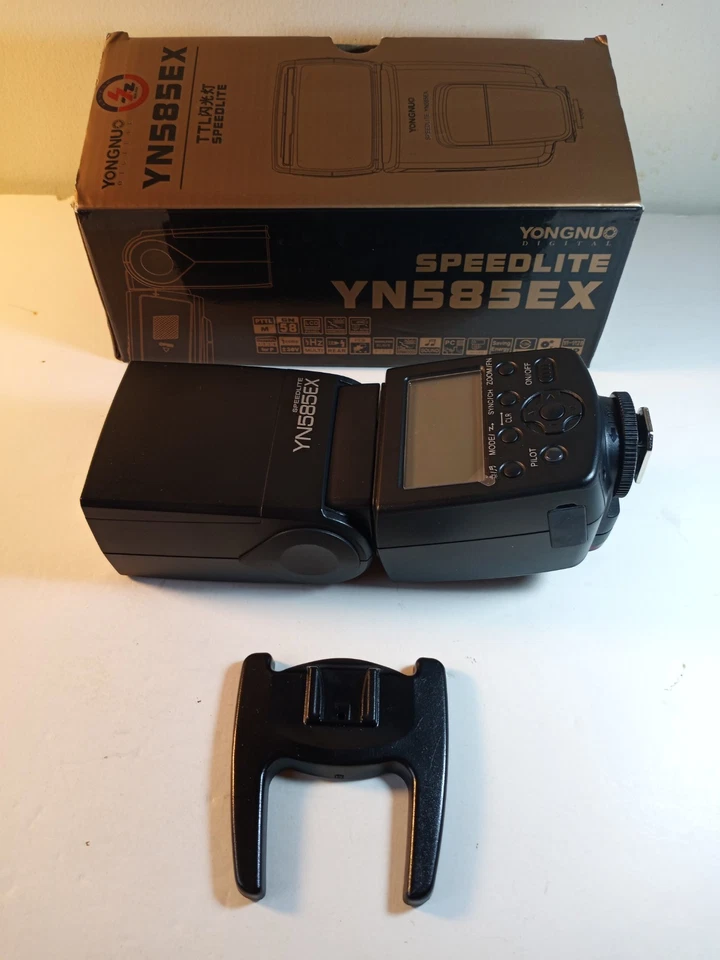 New Yongnuo Digital YN585EX Speedlite Hot Shoes Mount Flash Tested Working - Image 3 of 4