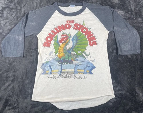 🔥Vintage Rolling Stones Sold Out Tour T Shirt Dragon R 1980s vintage concert t-shirt, vintage, single stitch, B+ condition
