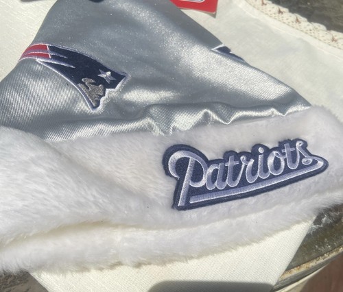 New England Patriots Santa Hat NFL Christmas Team Silver NWT - Picture 3 of 8