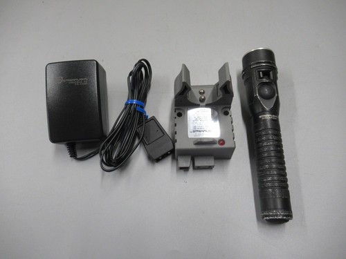 Streamlight Strion 2020 Rechargeable Handheld LED Flashlight  w Battery Charger