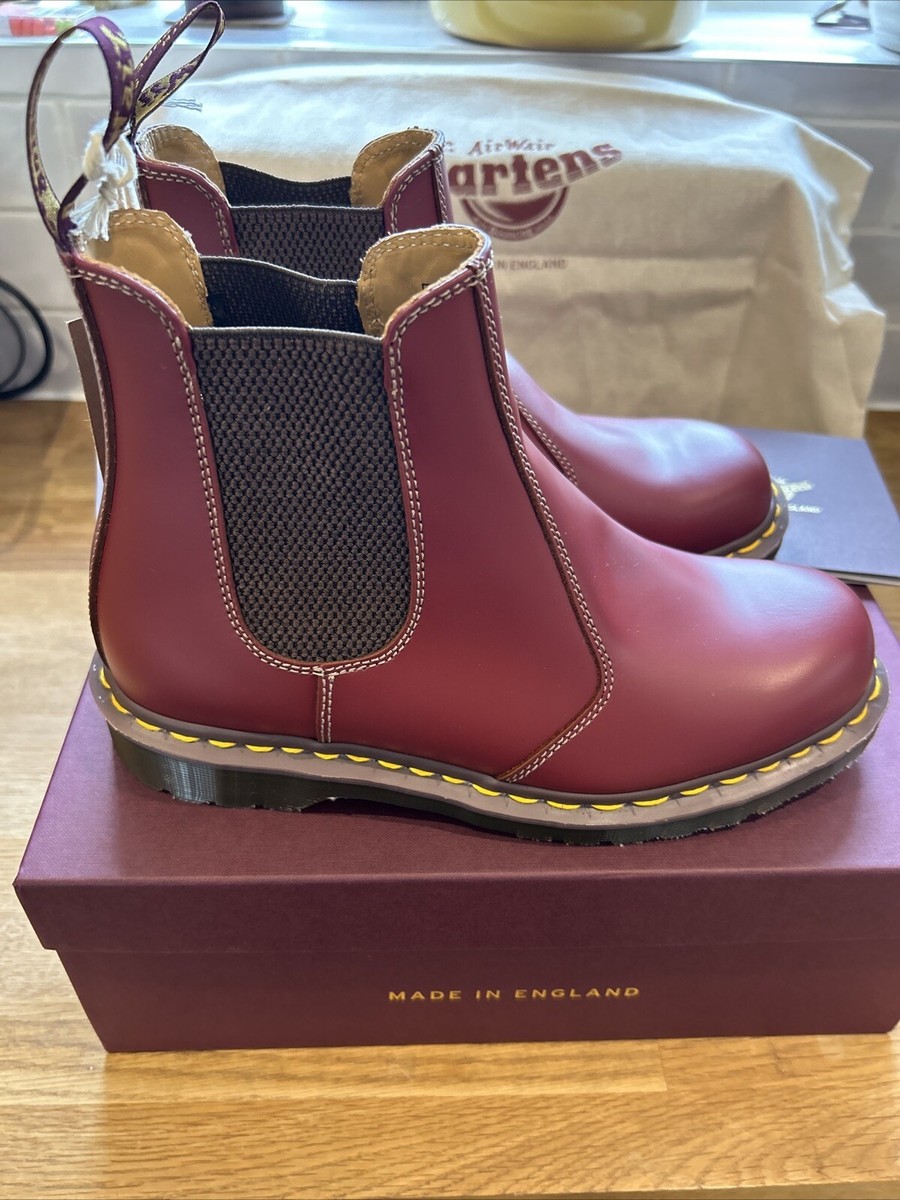 Dr Martens Made In England Chelsea Boots Vintage 2976 Oxblood